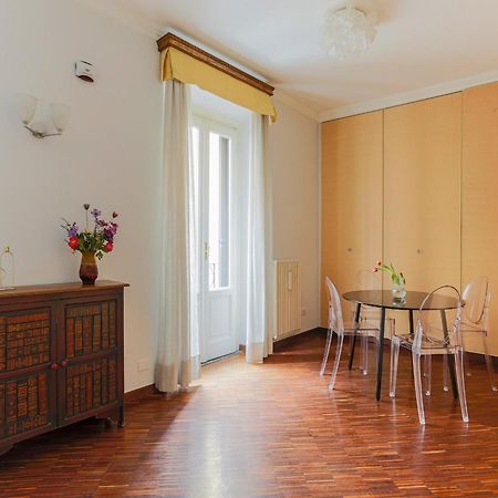 The Best Rent - Spacious One-Bedroom Apartment Near The Columns Of San Lorenzo Milano Esterno foto